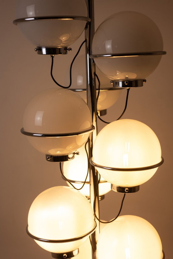 Image 1 of Gino Sarfatti for Arteluce. 9-light floor lamp. 1960s.