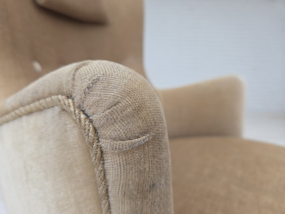 Image 1 of 1960er Jahre Dänischer Sessel in grün/braunem Möbelvelours, Originalzustand