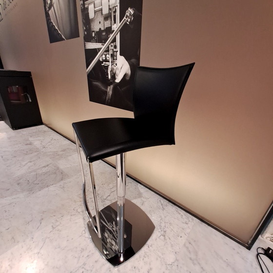 Image 1 of Sgabello da bar Draenert Nobile in pelle nera regolabile