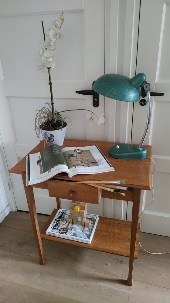 Image 1 of Antieke sidetable art deco tafel vintage tafeltje eiken