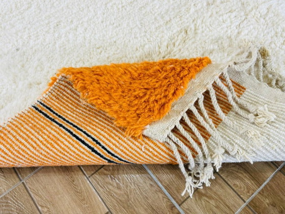 Image 1 of Tapis marocain traditionnel en laine 250cmx200cm