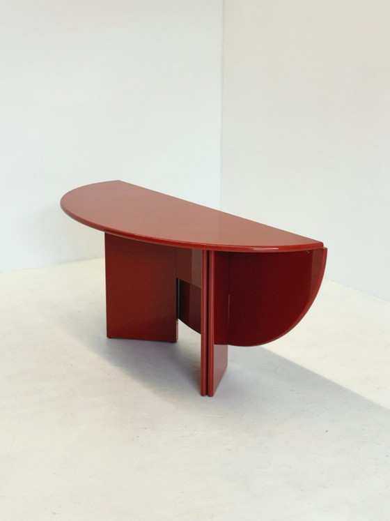 Image 1 of Antella Esstisch / Konsolentisch von Kazuhide Takahama für Cassina in Rot