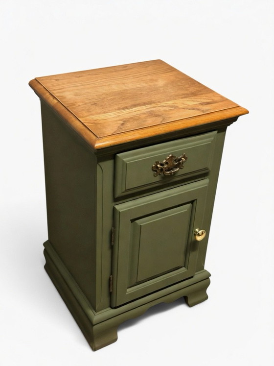 Oak wood nightstand with artisanal sage green lacquer., ARDY LAB, Brass (photo 3 of 5)