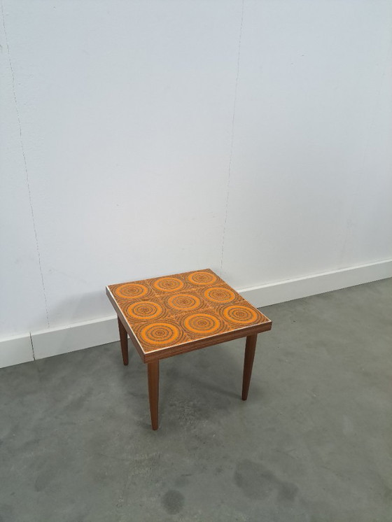 Image 1 of Mesa auxiliar de cerámica naranja, mesa para plantas, nº 33