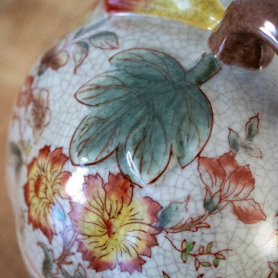 Image 1 of Bonbonnière cinese vintage in ceramica a forma di melone/zucca con motivi floreali