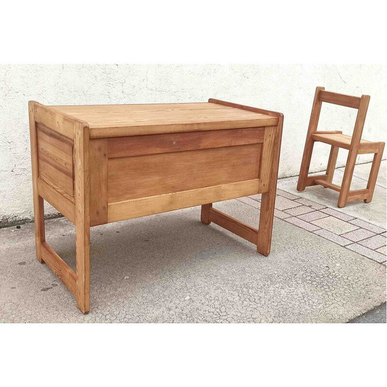 Image 1 of Vintage desk and chair with sled legs, 1970