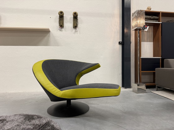 Image 1 of Leolux Parabolica Draaifauteuil Senso leer & Varese stof 