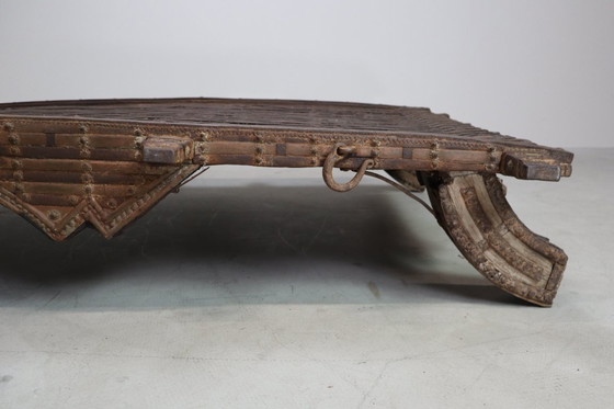 Image 1 of Antico tavolo indiano a carretto con ottone e ferro - c.1800, oggetto Wabi-Sabi