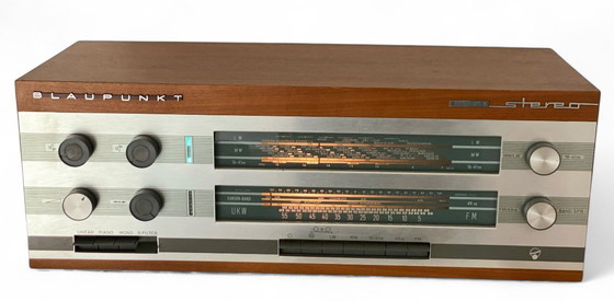Image 1 of Blaupunkt – Radio estéreo excepcional | Icono del diseño alemán de los años 60