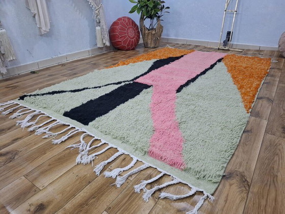 Image 1 of Tapijt van puur wol, handgeweven in de traditionele Marokkaanse stijl, 200 x 400 cm