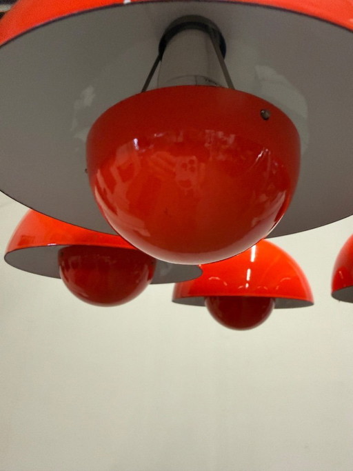 Verner Panton Flowerpot Chandelier – Louis Poulsen, kroonluchters, Metal (photo 2 of 8)