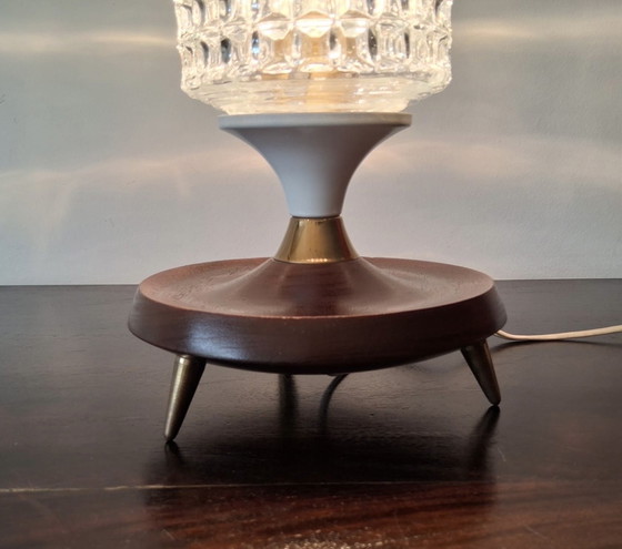 Image 1 of Vintage tafellamp met glazen reliëf kap jaren 60