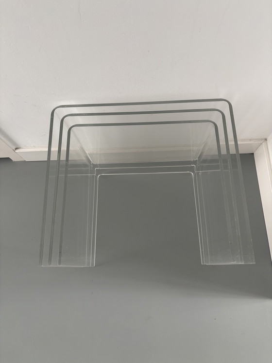 3 tables d'appoint vintage en plexiglas (photo 5 of 6)