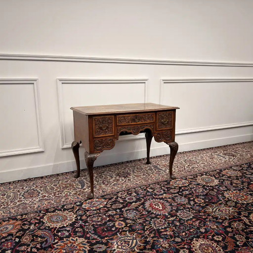 Bureau anglais antique à vendre?