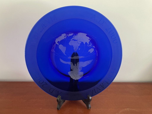 Bormioli - Blue glass anniversary plate in honor of the Millennium - design by Nani Tedeschi