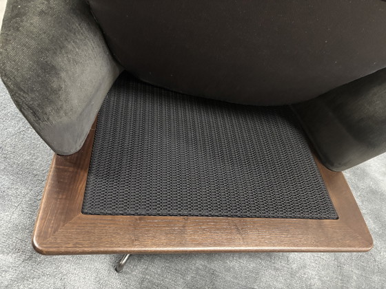 Image 1 of Minotti Coley Soft Lounge Chair + Ottoman - Tissu G Louisiana Velours