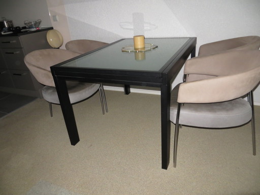 Sleek Compact Extendable Black Dining Table