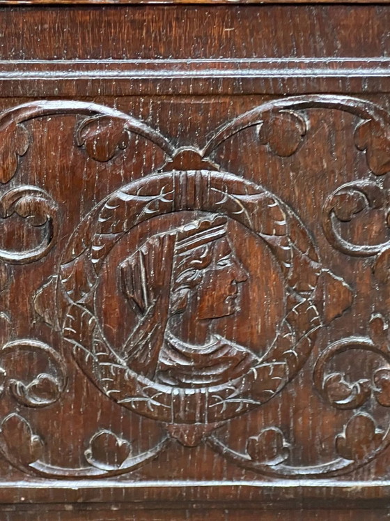 banc de style Renaissance (photo 7 of 10)