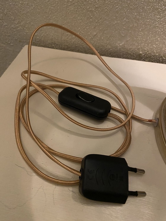 Image 1 of Lampe de table dauphin en bronze et laiton de style rococo