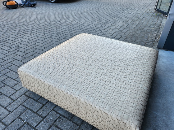 Image 1 of Flexform – Bangkok Ottoman von Antonio Citterio