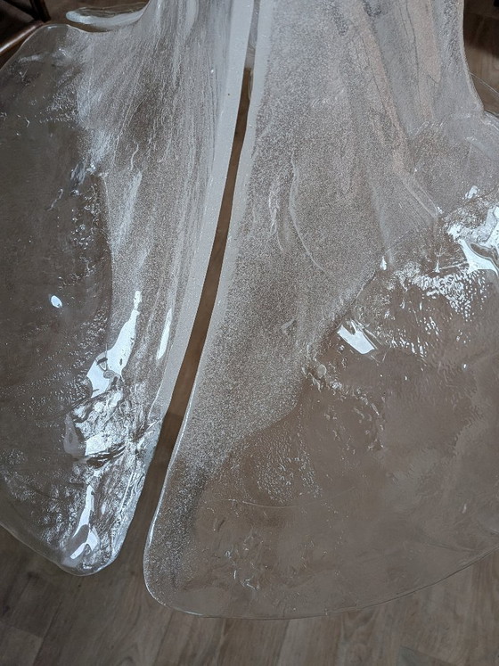 Image 1 of Suspension « Tulipe » en verre de Murano glacé, style milieu du XXe siècle, par Carlo Nason pour J.T. Kalmar (années 1960)