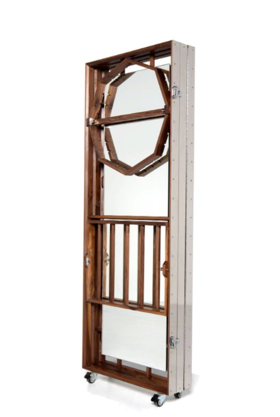 Naihan Li – Rare Valet de Nuit Extensible Séparateur de Pièce en Noyer, Crates Series, Édition Limitée 2014 (photo 3 of 7)