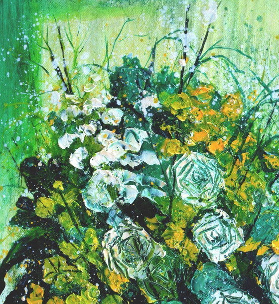 Image 1 of Stilleben mit weißen Rosen