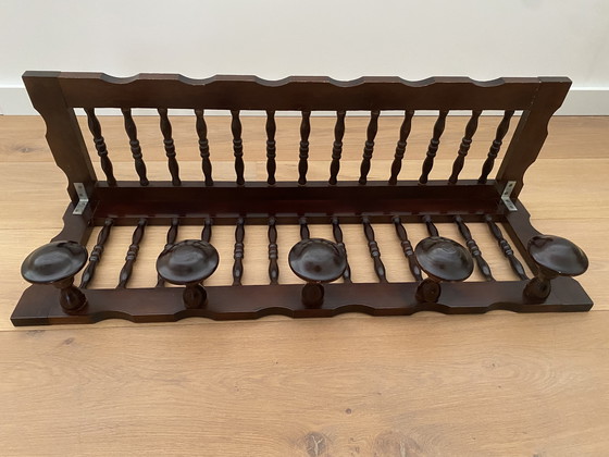 Image 1 of Appendiabiti vintage in legno con mensola a muro, prodotto in Francia.