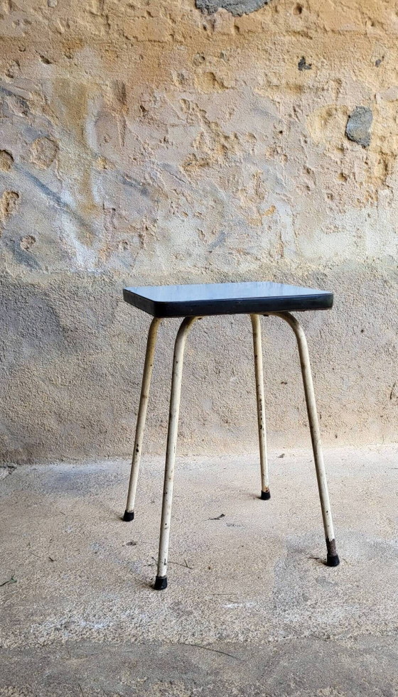 Tabouret Formica bleu – Vintage (photo 5 of 5)