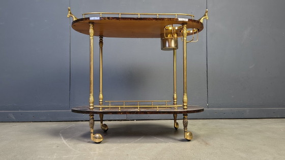 Image 1 of Carrito de bar italiano de piel de cabra lacada/pergamino, diseñado por Aldo Tura en la década de 1960.