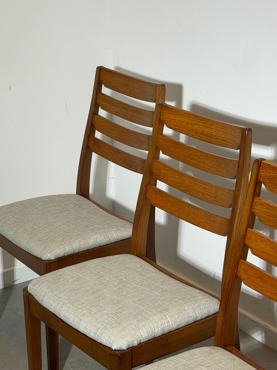 Set di quattro Sedie da pranzo Nathan in teak – Mid-Century Modern (photo 4 of 6)