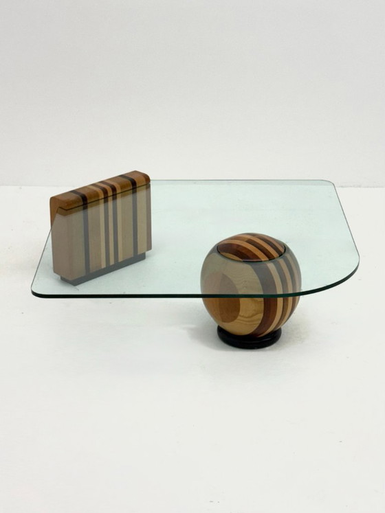 Tavolino da caffè italiano scultoreo con base geometrica in legno – Tavolini da caffè, Glass, Wood (photo 2 of 10)