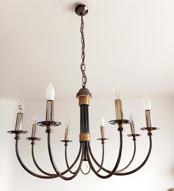 Image 1 of Vintage kroonluchter met 8 armen van zilver en goudkleurig metaal