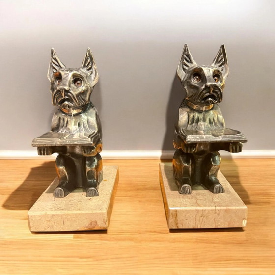 Pair of Art Deco Silver-Pewter Bookends - Reading Scotch Terriers on Marble Bases, Compact Size. (photo 7 of 9)