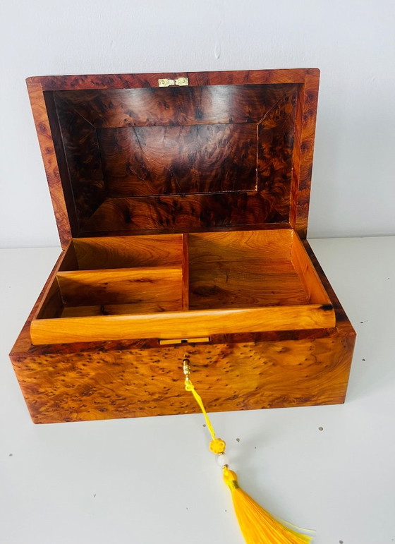 Magnifico e ampio portagioie in radica di tuia – Lavorazione artigianale di lusso – Oggetti decorativi, Wood (photo 7 of 16)