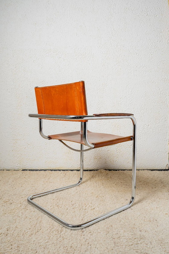 Image 1 of 2 sedie MG5 Mart Stam & Marcel Breuer Mid-Century Modern in pelle marrone cognac, anni '70