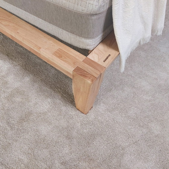 Image 1 of Letto a piattaforma per dormire - 180x200