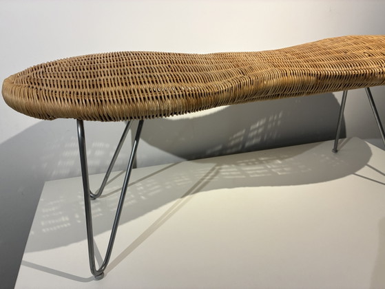 Banc IKEA en rotin couleur cacahuète – un classique du design des années 1990 – Tabourets, Rattan, Metal (photo 7 of 11)