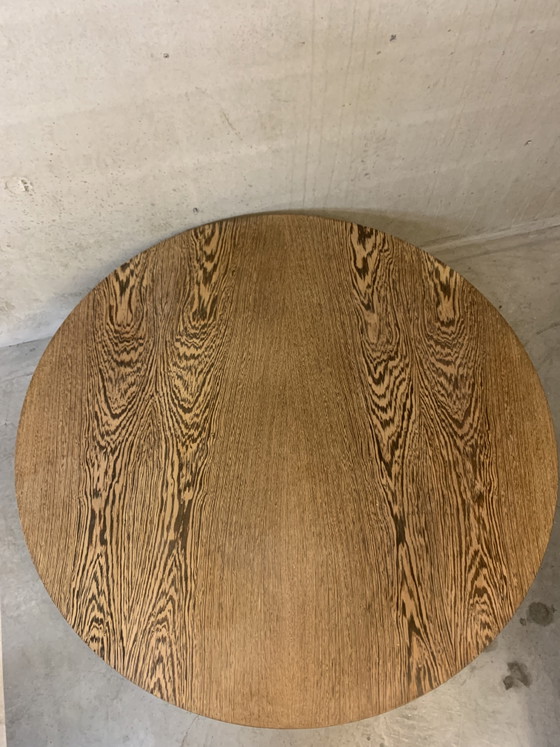 Image 1 of Table basse ronde scandinave vintage.
