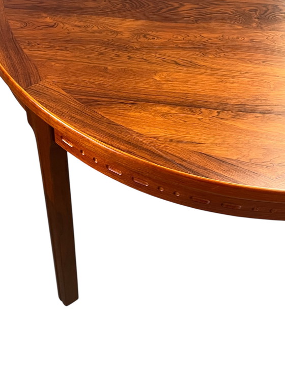 Image 1 of Dining table