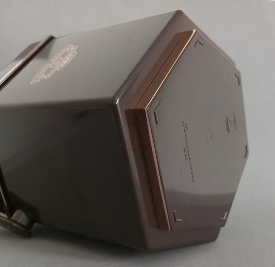 Image 1 of Zeldzame vintage Chivas Regal whisky design bruin/goud luxe ijsemmer + tang 1980's