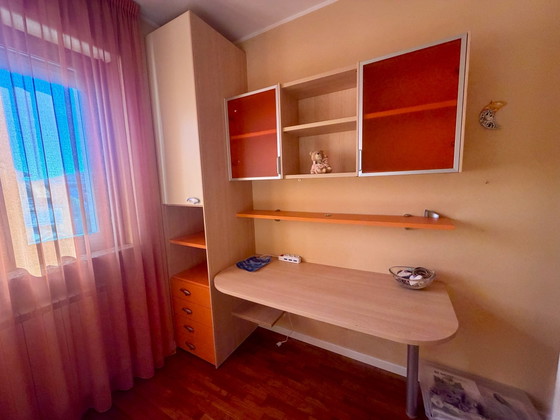 Molteni Brücken-Kinderzimmer creme und orange – Molteni&C, Kleiderschränke, Holz, Aluminium (photo 2 of 10)