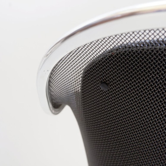 Image 1 of Vintage Italian swivel armchair “Iuta” by Antonio Citterio for B&B Italia