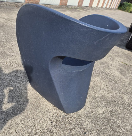 -MOROSO- Kleiner Albert. Design von Ron Arad.