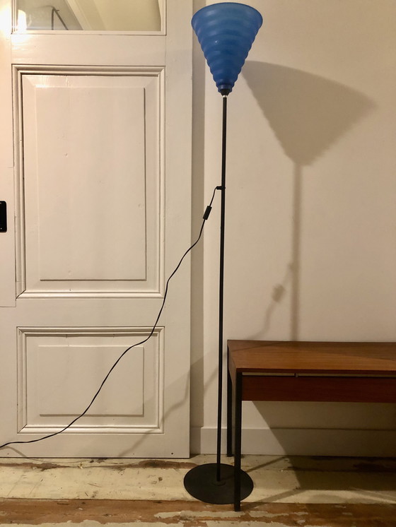 Image 1 of Vintage Jaren 80 IKEA Memphis Style Staande Lamp