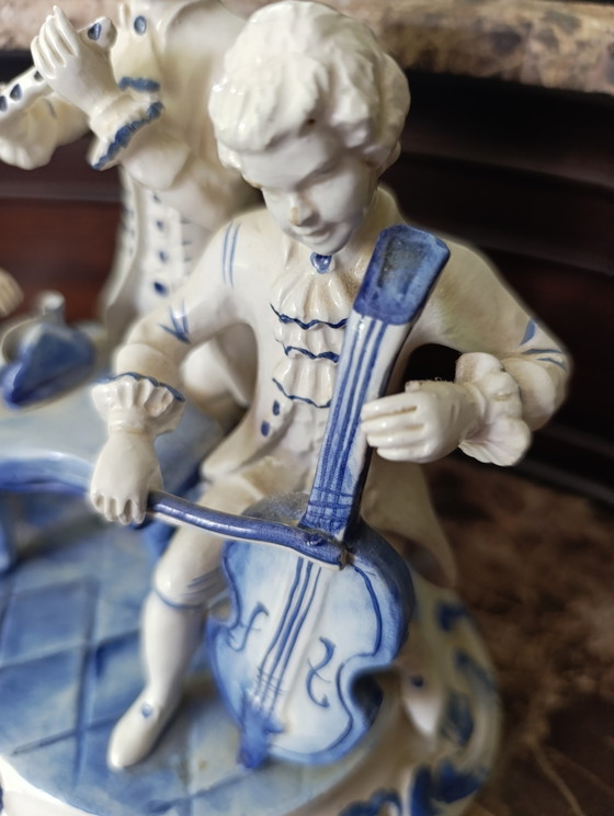 Large Capodimonte Porcelain Figurine Group – Sculpture (photo 9 of 11)