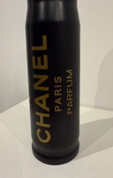 Bullet Chanel, hand signed no. 1/10, size XL. Certificate of authenticity from the artist. Excellent condition.