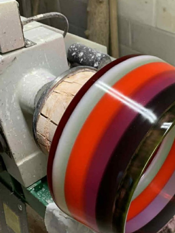 Image 1 of Ciotola artistica in resina epossidica fatta a mano - Design unico a strati