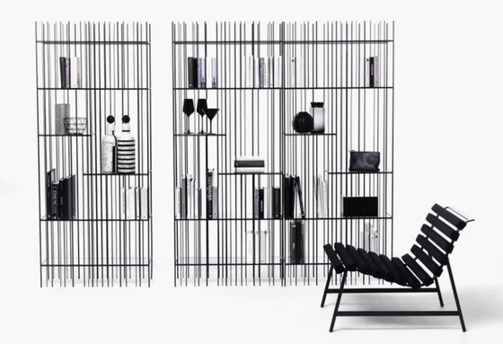 Image 1 of 2X MOGG METRICA WAND BOEKENKAST IN METAAL EN GLAS