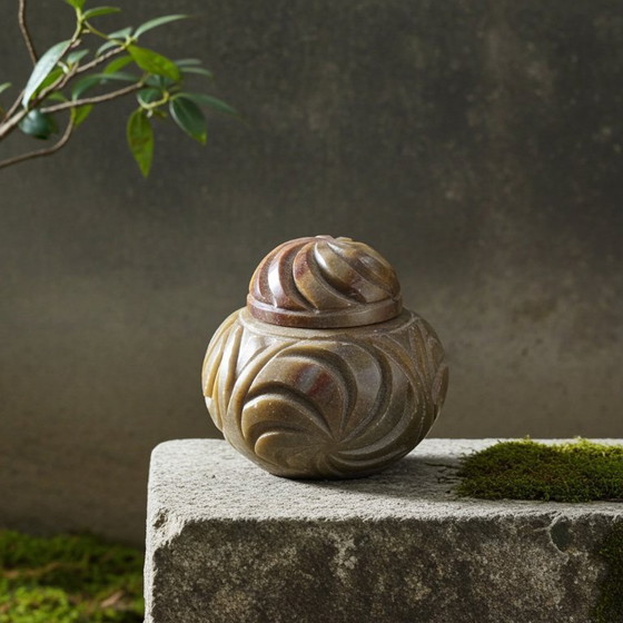 Image 1 of Set di 2 barattoli per lo zenzero in pietra ollare naturale intagliati a mano in stile vintage